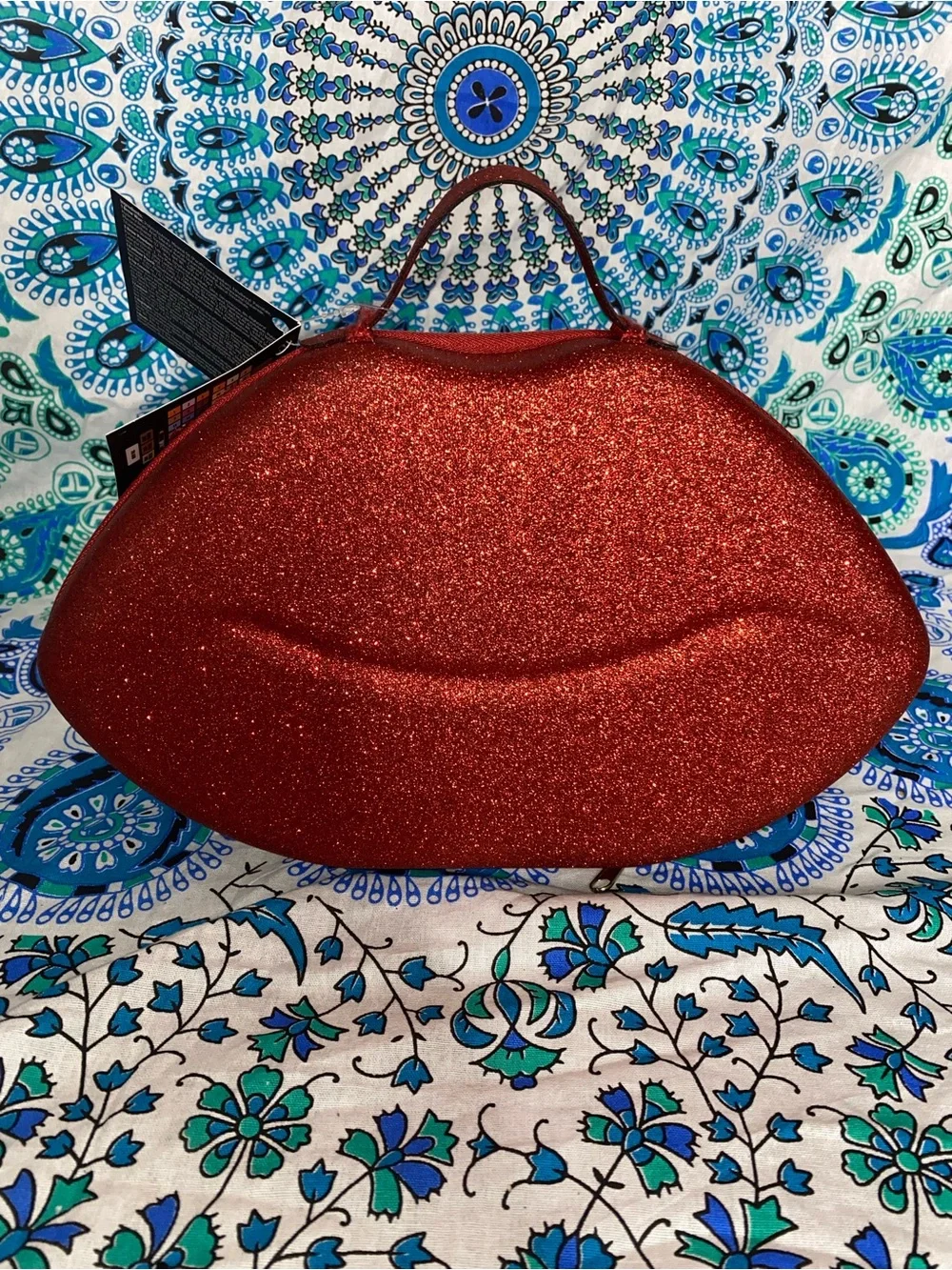 Red Glitter Lip Cosmetics Bag With A Top-Handle Makeup Included